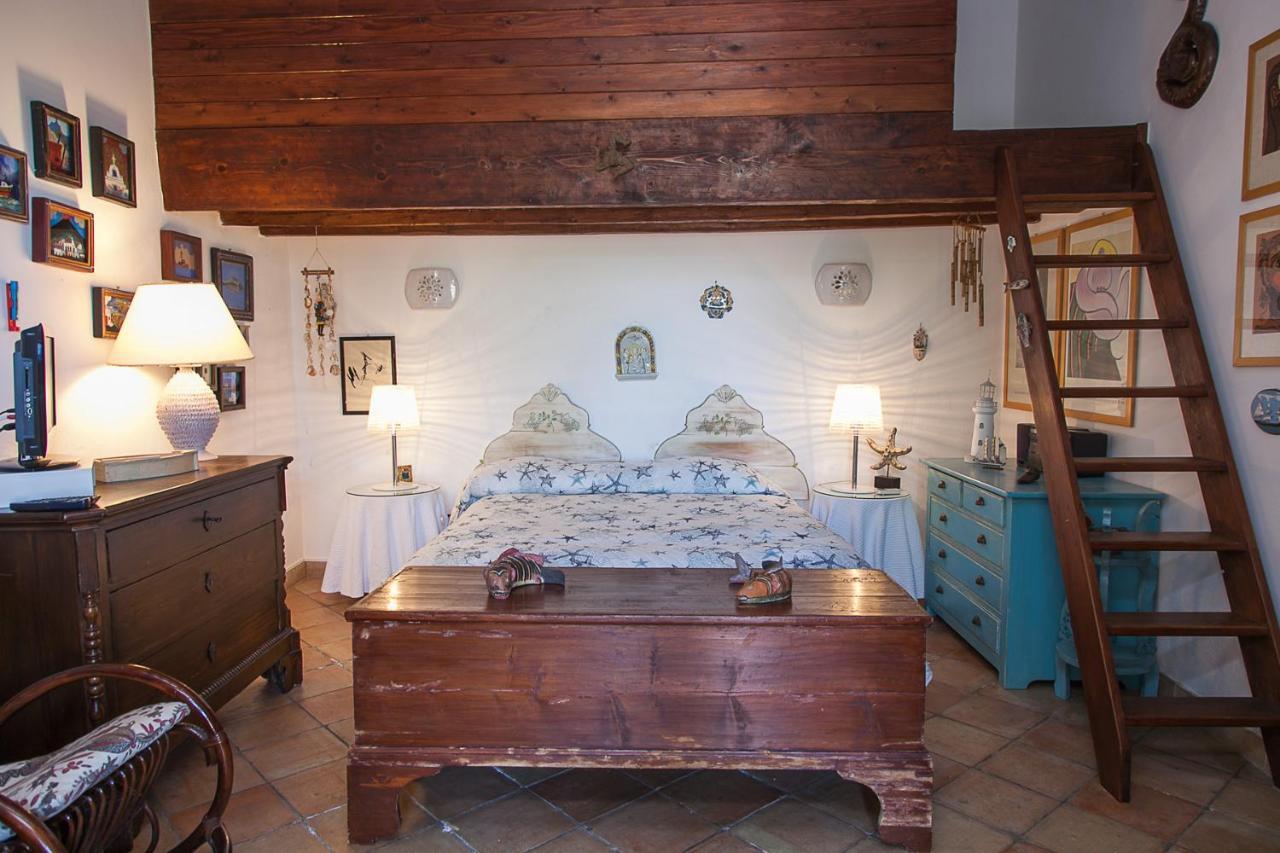 Villa Stromboli E Strombolicchio المظهر الخارجي الصورة