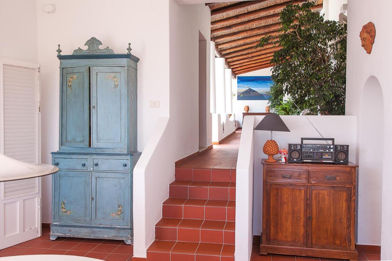 Villa Stromboli E Strombolicchio المظهر الخارجي الصورة